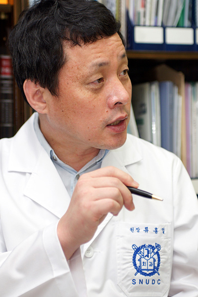 수치과 병원 류홍열 원장 수치과 병원 류홍열 원장