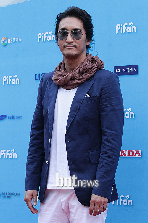 [포토] 신현준, 멋지게 선글라스 끼고 | bnt뉴스