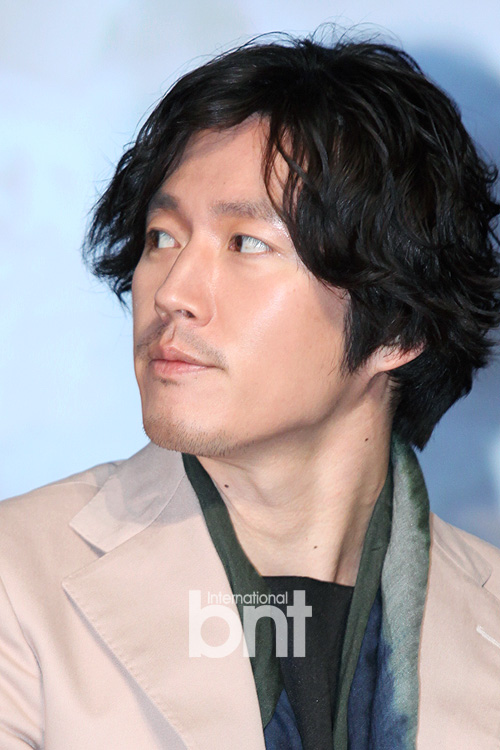 [bnt포토] 장혁, 女心 사로잡는 옆모습 | bnt뉴스