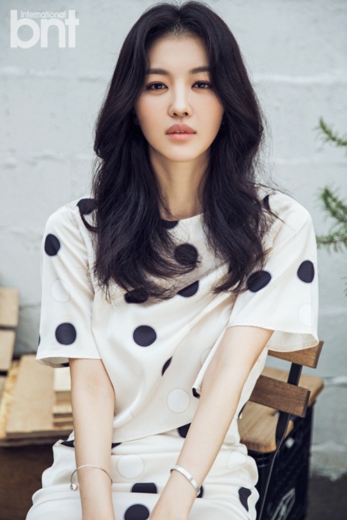 [bnt화보] 장희진 “짝사랑 연기 많이 해서 그런가 먼저 다가오는 사람이 없다” | bnt뉴스
