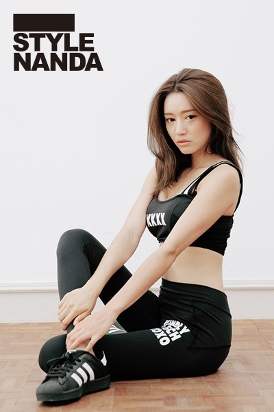화보] 레깅스부터 부츠컷 팬츠까지…스타일난다 감각적 화보 공개 | Bnt뉴스