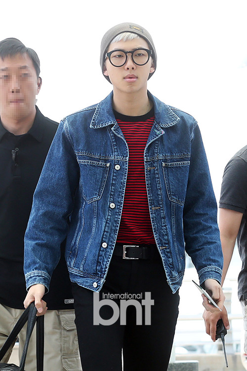 Bnt포토] 방탄소년단 랩몬스터 '파리 다녀올게요~' | Bntnews