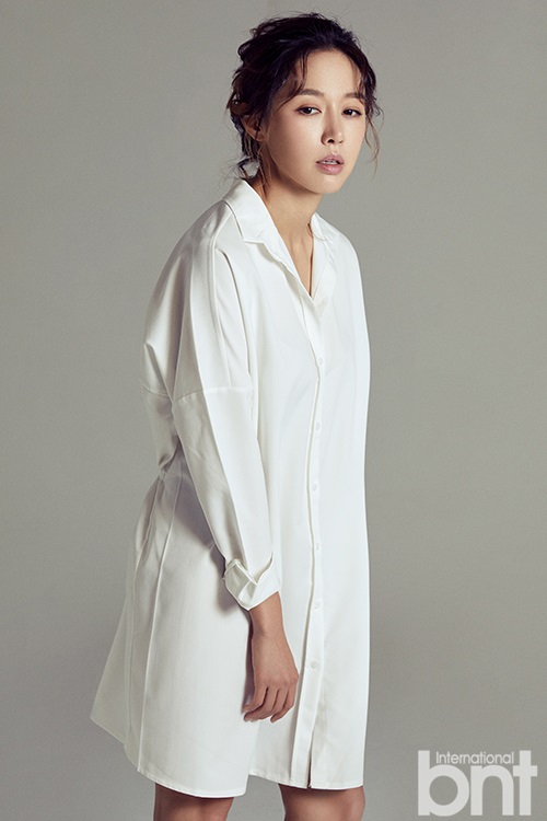 Bnt화보] 김민아 “춥고 컴컴한 스케이트장 반해 밝은 불빛 아래 환호 받는 야구 동경했다” | Bnt뉴스