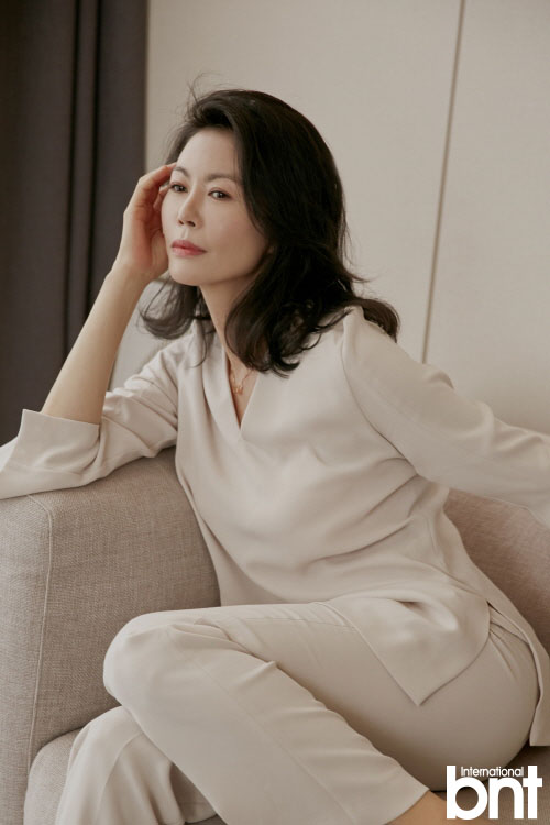 [인터뷰] 진희경 “항상 떠오르는 태양만 있을 순 없어, 인생은 최선 아니어도 차선 존재해” | bnt뉴스