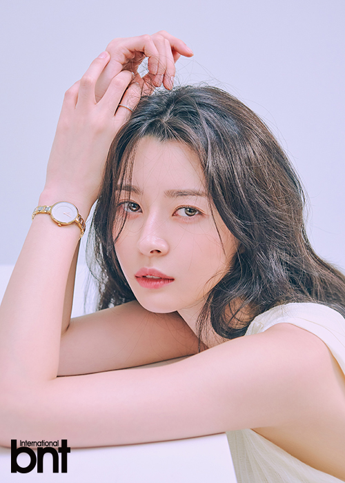 Bnt화보] 나라 ”과거 오디션 당시 연기 너무 못해 그만두라는 말 들어, 더욱 발전할 수 있는 계기됐다” | Bnt뉴스
