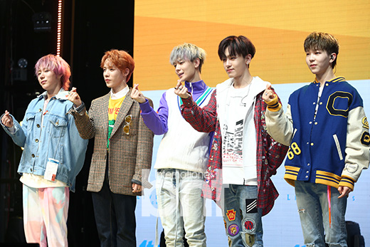 [bnt포토] 1TEAM '풋풋한 신인' | bnt뉴스