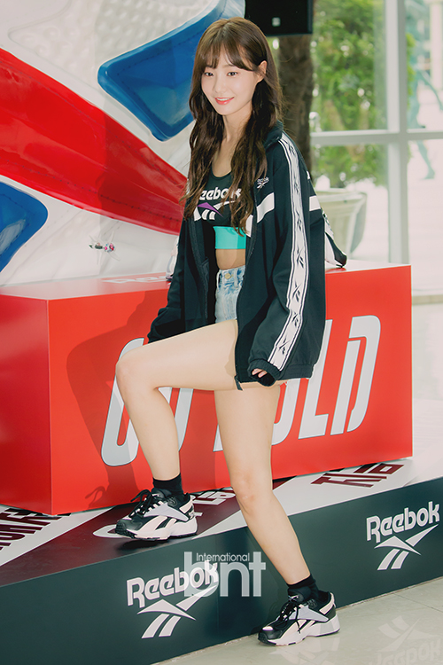 연우 다리 