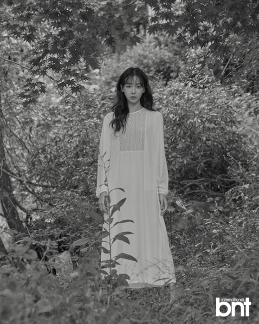 [bnt<b>화보</b>] <b>천이슬</b> “연기 고민 多, 항상 더 잘하고 싶다는 마음”