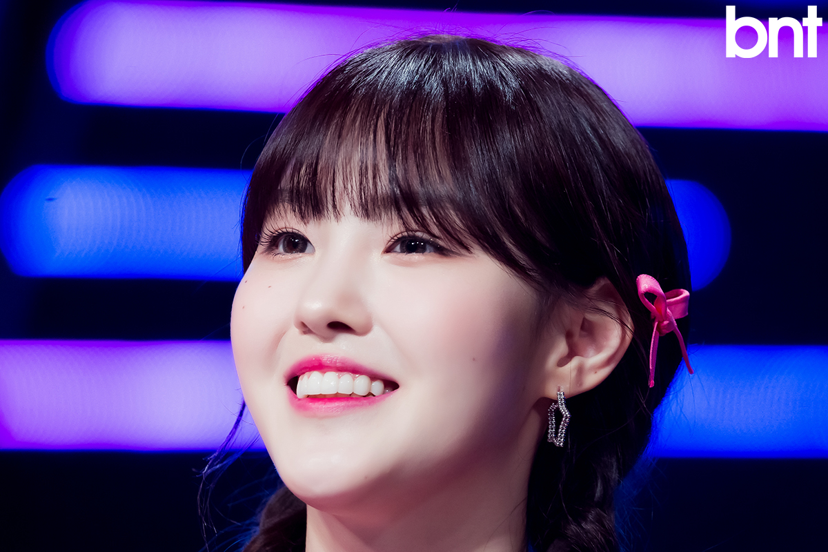 [bnt포토] 케플러 김채현 '오른쪽 볼 위에 사랑의 버뮤다 삼각지점' | bnt뉴스