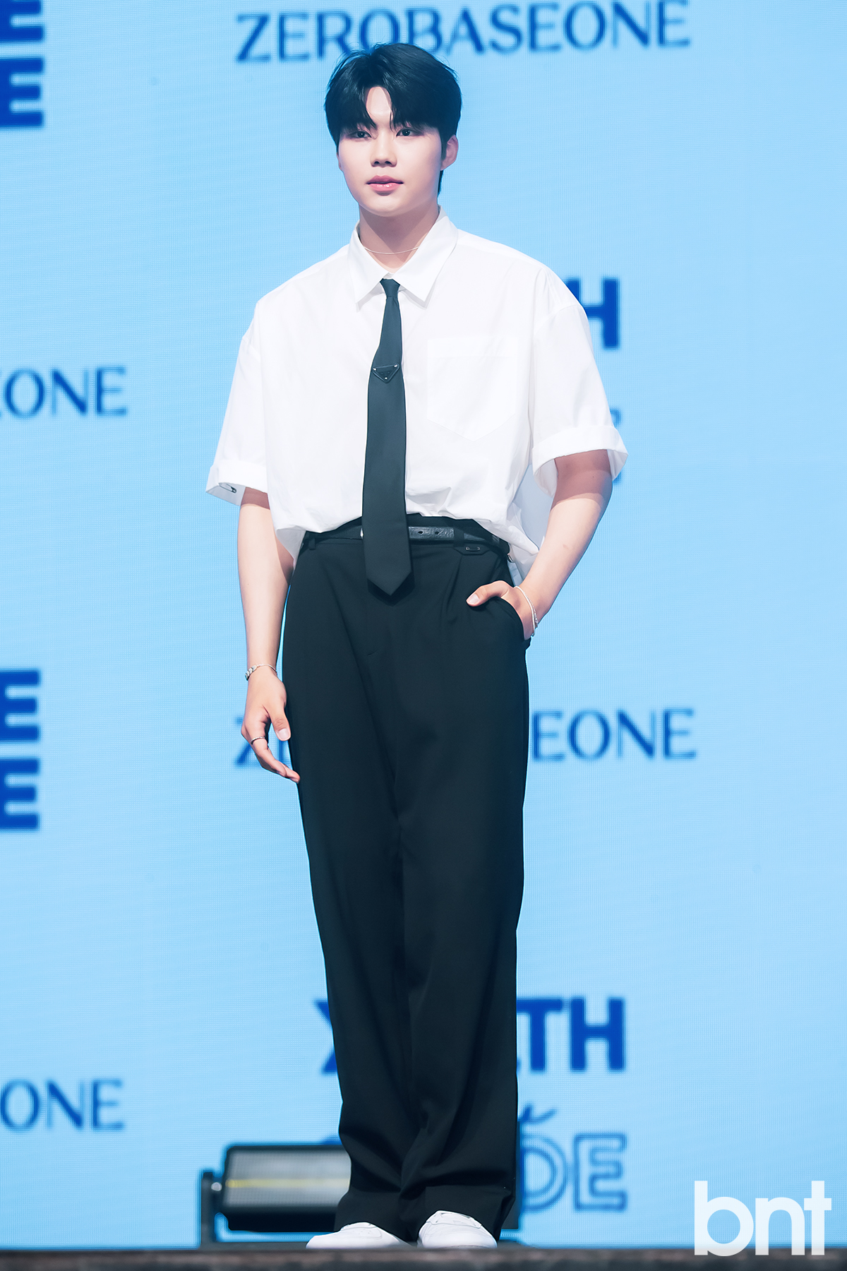 bnt포토] 제로베이스원 박건욱 '두근두근' | bnt뉴스