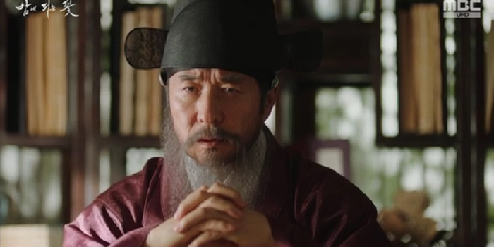‘<b>밤에</b> 피는 꽃’ <b>김상중</b>, 이하늬 앞에서 드러낸 소름 돋는 두 얼굴