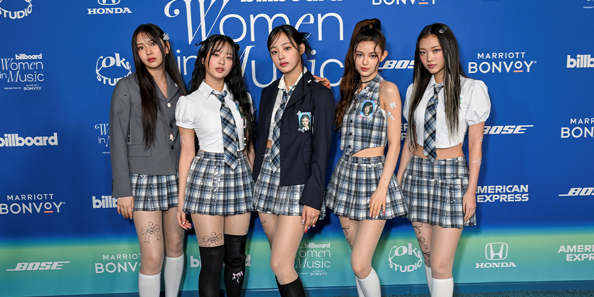 <b>뉴진스</b>, 빌보드 ‘<b>올해의 그룹상</b>’ 수상... “K팝 새로운 물결”