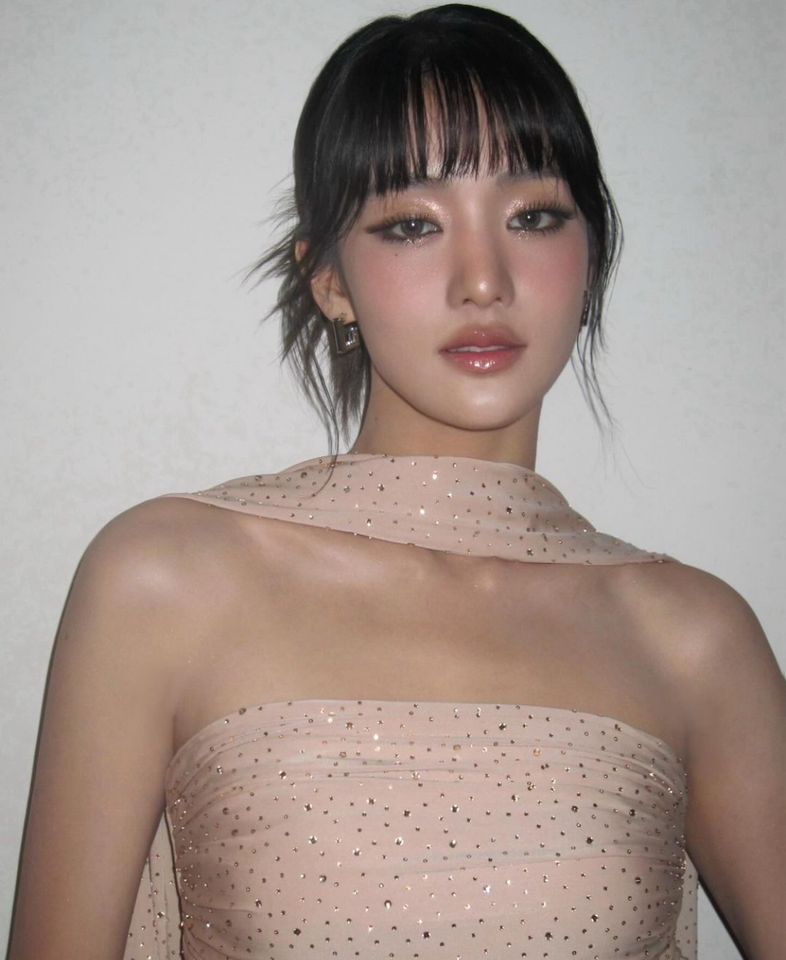 알 수없는 톤 메이크업 좋아하는 봄 벌레 생활