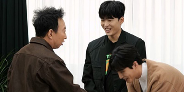 <b>박명수</b>, 데이식스 영케이 ‘박라인; 영입? “나랑 같이 있으면 순간은 ...