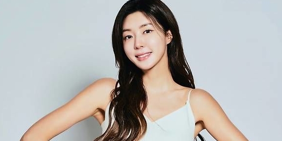 <b>박한별</b>, 6년 만에 복귀…<b>라이즈</b> 엔터와 전속 계약