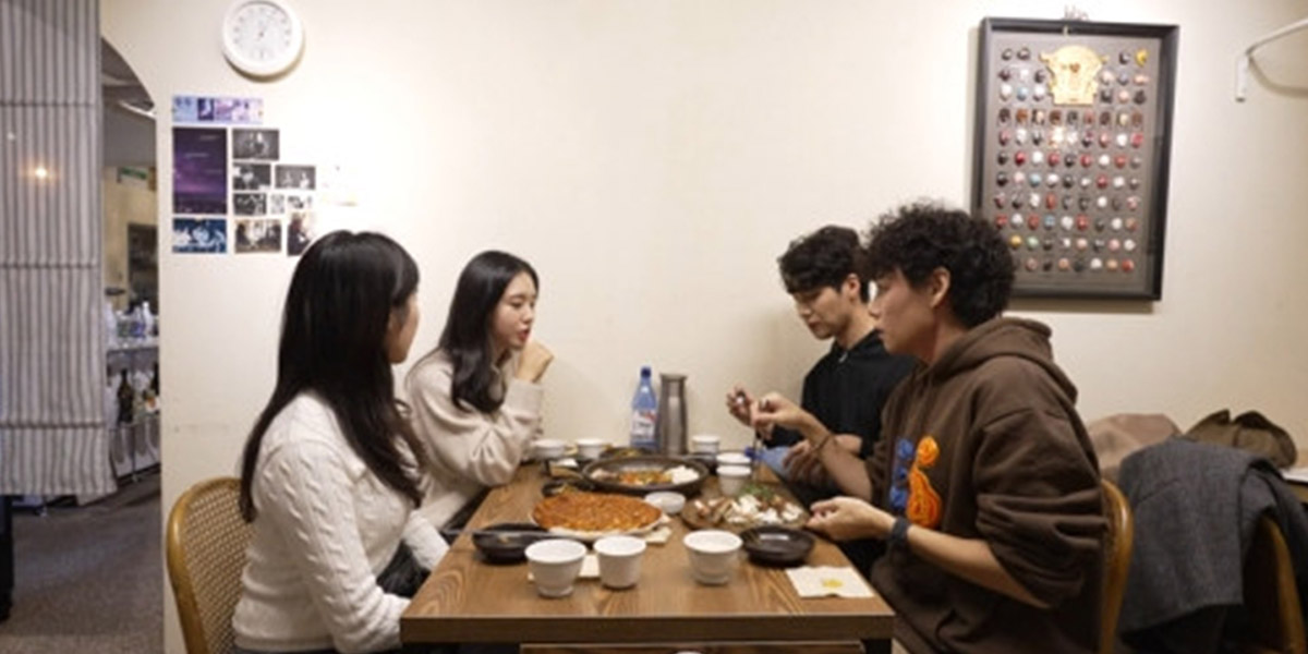 ‘전참시’ <b>안은진</b>, 전설의 10학번 인기짱?