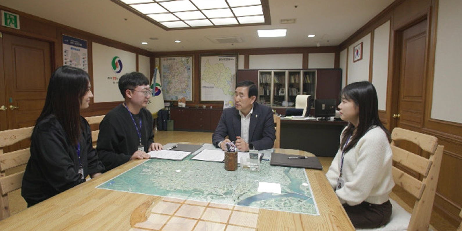 ‘전지적참견시점’ <b>충주맨</b>, 팀장 <b>승진</b> 일상(<b>전참시</b>)