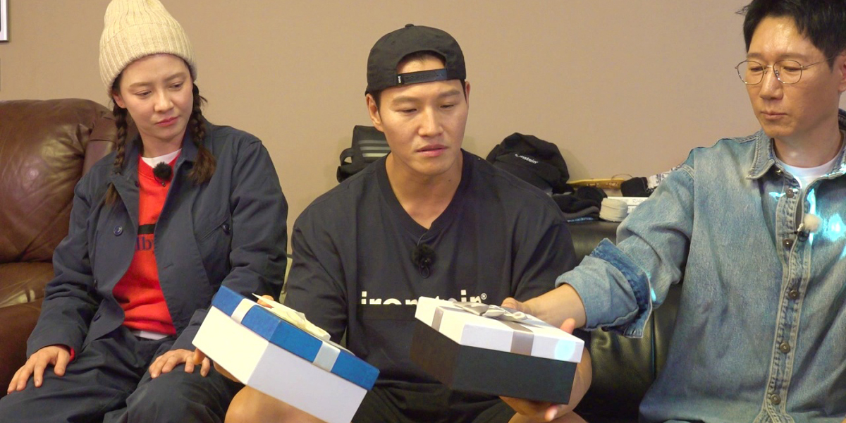 ‘<b>런닝맨</b>’ <b>김종국</b>, 멤버들 위해 명품 선물