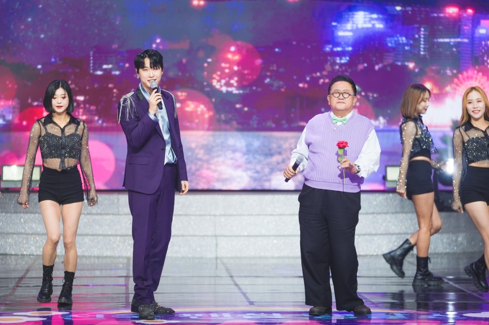 ‘미스쓰리랑’ 이용식X사위 <b>원혁</b> 합동 무대