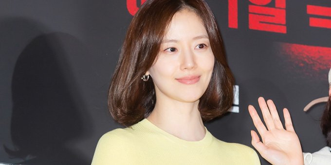 <b>문채원</b>, 주지훈과 한솥밥... <b>블리츠웨이스튜디오</b>와 <b>전속계약</b> 체결