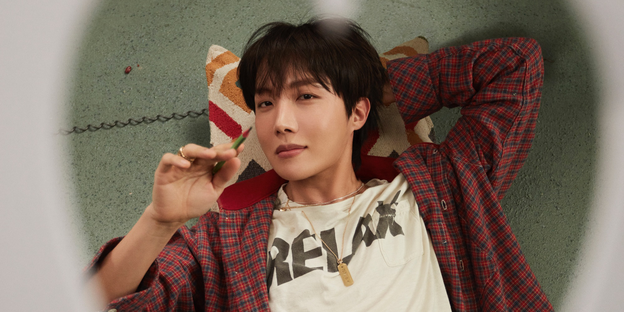 BTS <b>제이홉</b>, <b>신곡 2곡</b> 추가 발표