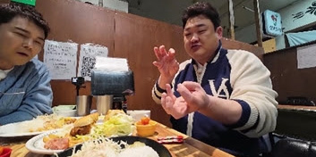 ‘<b>전현무계획2</b>’ <b>김준현</b>, 소 한바퀴 특집