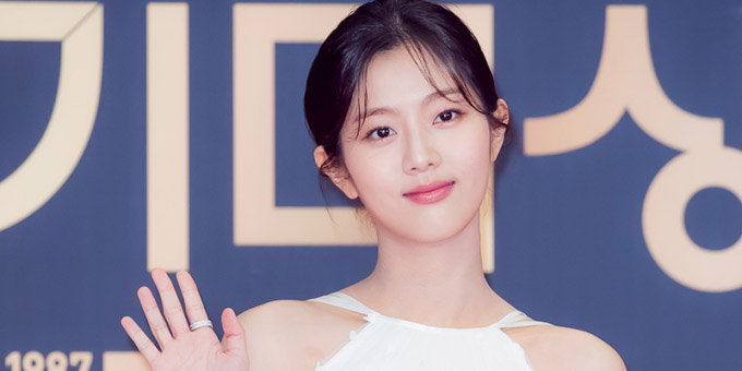 ‘조명가게’ <b>신은수</b>, <b>매니지먼트 숲</b>과 전속계약... 수지와 한솥밥