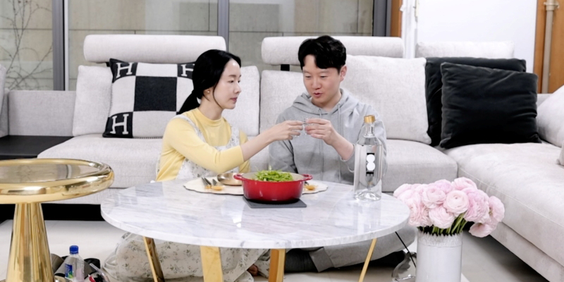 ‘<b>편스토랑</b>’ <b>이정현</b> 부부, 육퇴 후 소소한 일탈