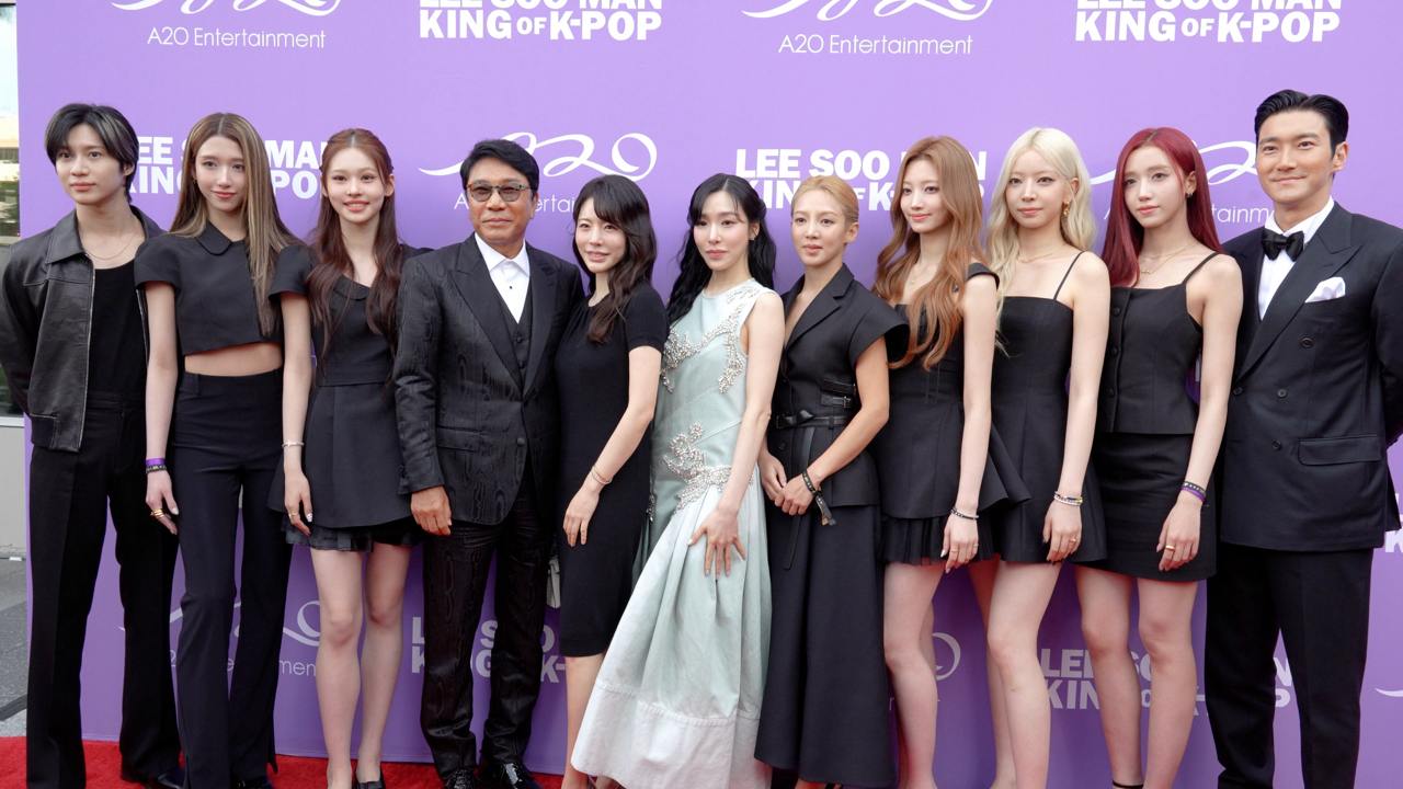 <b>이수만</b> 美 시사회… <b>소녀시대</b>·<b>최시원</b>·<b>태민</b> 총출동
