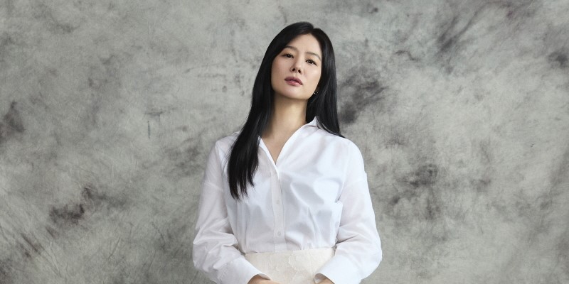 <b>김현주</b>, <b>매니지먼트 시선과</b> 전속계약... 신혜선과 한솥밥
