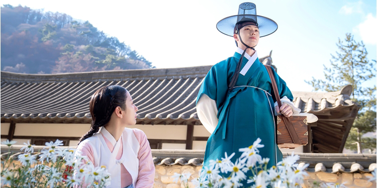 ‘귀궁’ <b>육성재</b>김지연, 설렘 경보 발령