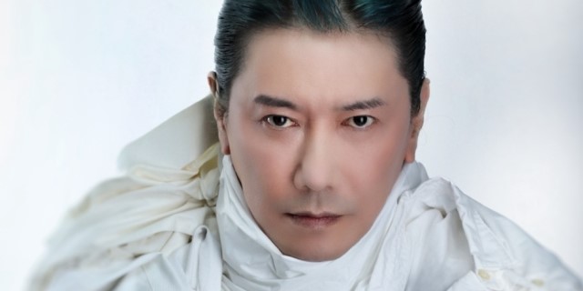 <b>김장훈</b>, 잠실서 <b>시구</b>+<b>콘서트</b>까지... <b>두산</b> 원년 팬 인증