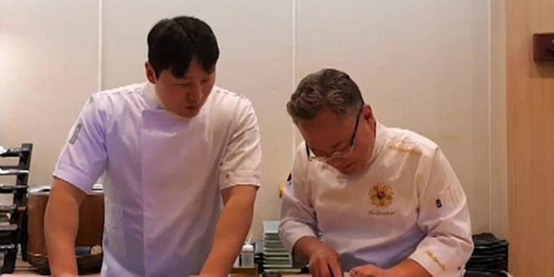 ‘<b>사당귀</b>’ <b>안유성</b>, 전국 초밥왕 대회 개최