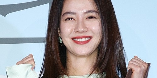 <b>송지효</b>, 父 <b>빚투 의혹</b>에 법적 대응
