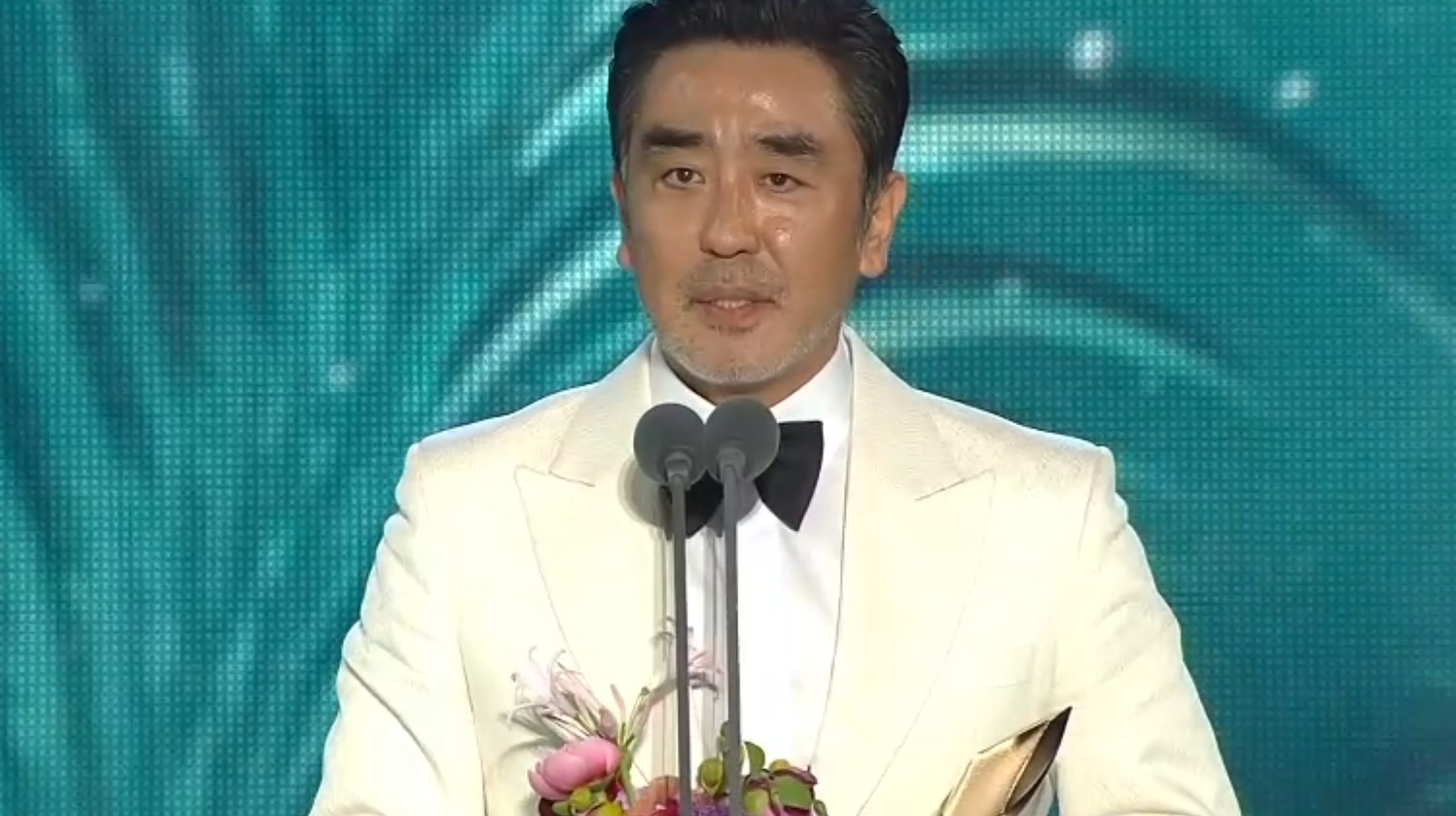 유해진&middot;류승룡, 2026 백상예술대상 대상 수상