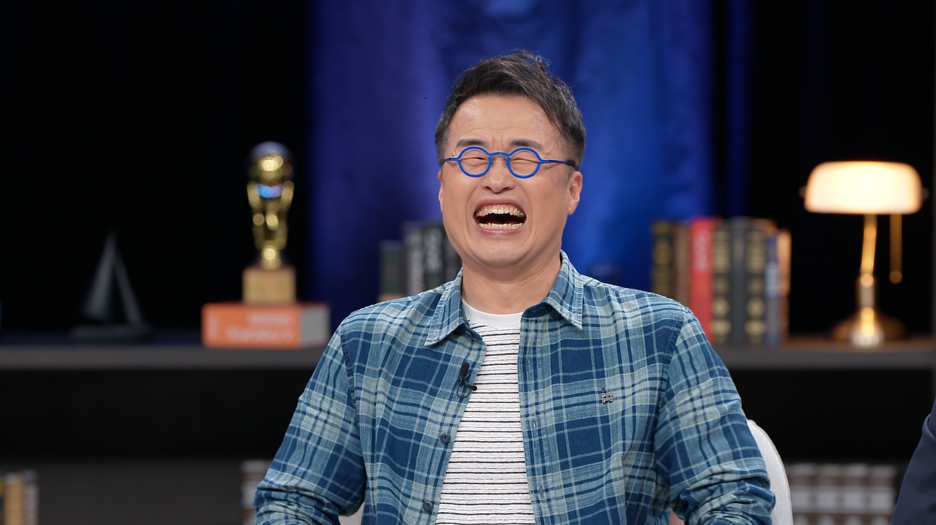 ‘<b>사기꾼들</b>’ 월드컵 역사 조명