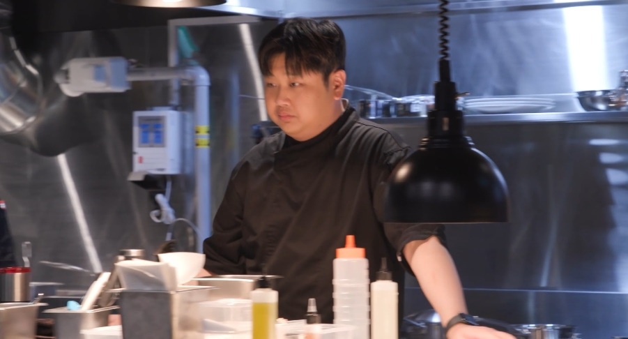 '전참시' <b>윤남노</b> 노뜨르 <b>식당 개업</b>