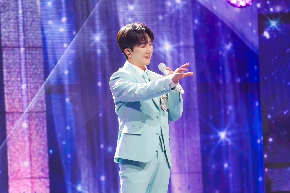 ‘금타는 금요일’ 김용빈, <b>박현진</b> 극찬