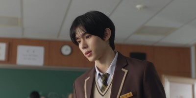 《金特務：本色回歸》卡爾演技初登場穩定吸睛