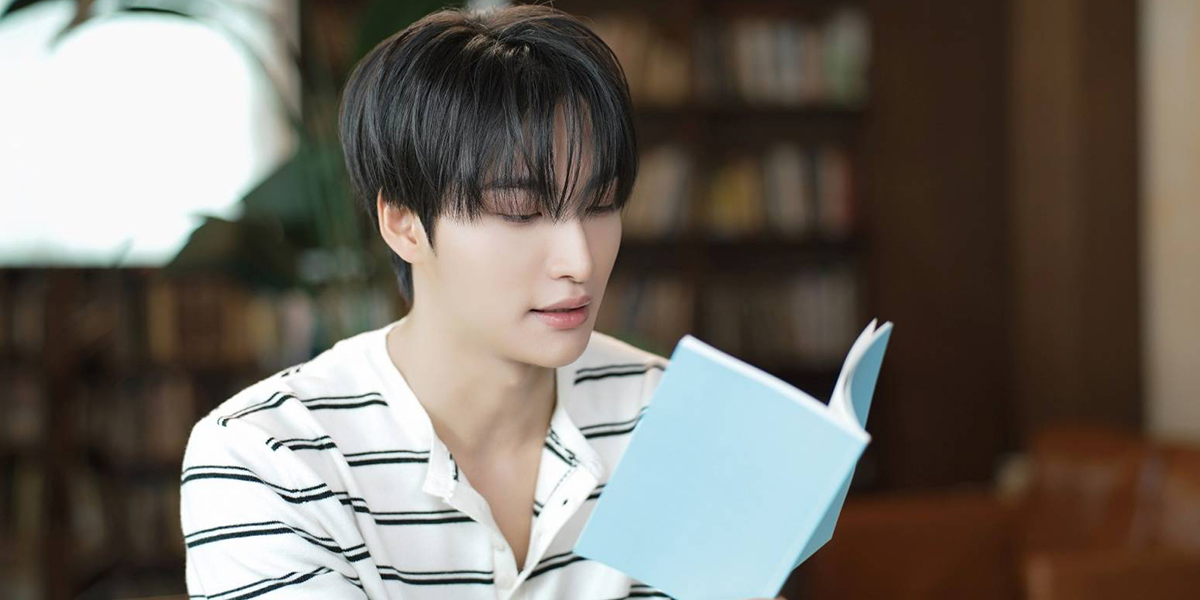 ATEEZ hit Billboard 200 No. 1 for third time as Seonghwa debuts self-written poetry via Dingo