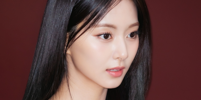 트와이스 쯔위, <b>JYP</b>와 재계약 협의 중