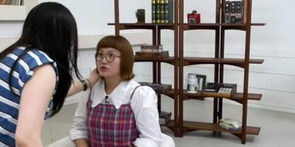 <b>조수연</b>, 스타일리스트·헤메 스태프 향한 애정…"무섭지만 너무 사랑해...