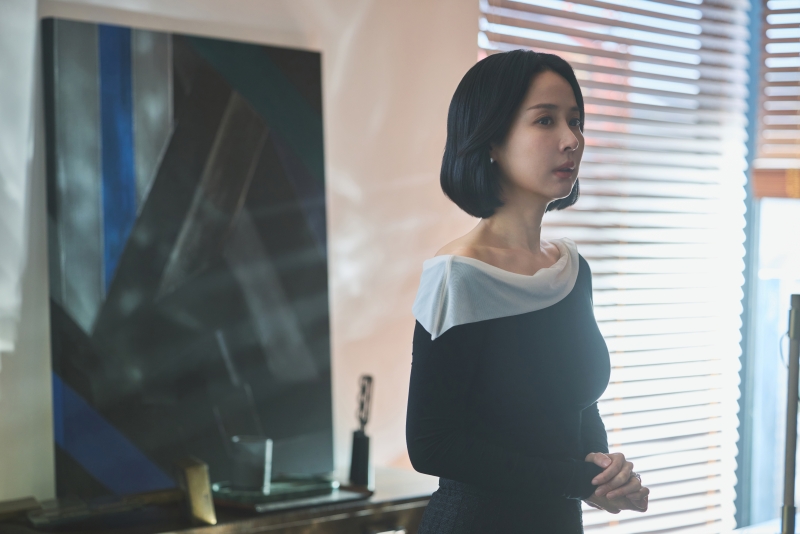 ‘<b>지금 불륜이 문제가 아닙니다</b>’ 오늘 공개