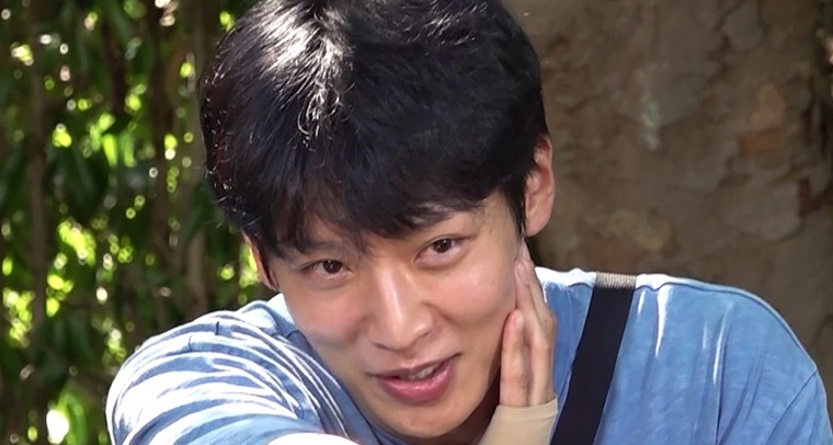 ‘<b>1박 2일</b>’ <b>이기택</b>, 로봇택 변신