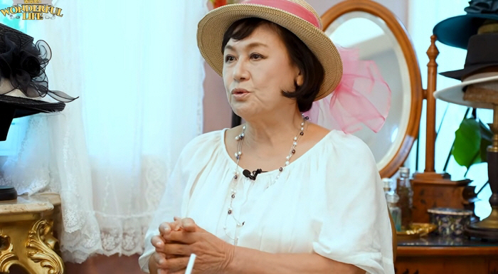 <b>박원숙</b>, 아들 잃고 후회…<b>손녀</b>에 용산 오피스텔·차 <b>선물</b>