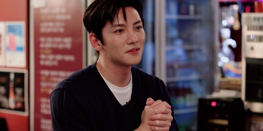 ‘<b>비서진</b>’ <b>지창욱</b>, 단골 바 회식