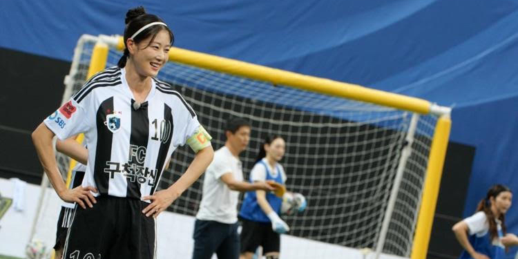 ‘<b>골때리는그녀들</b>’ 아나콘다 vs 구척장신(골때녀)