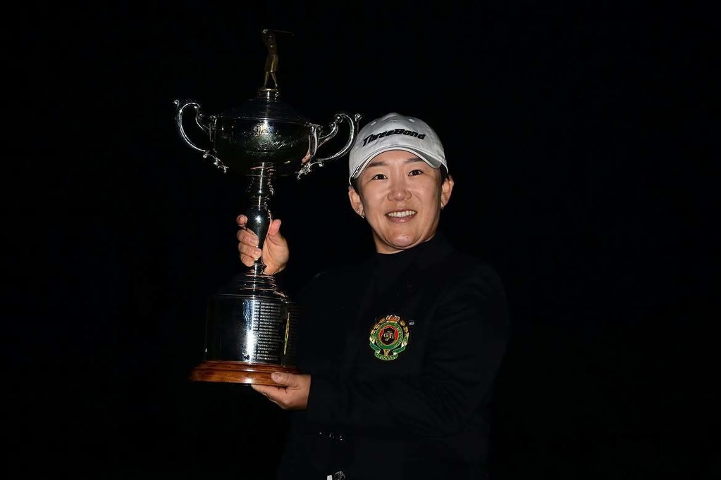 <b>신지애</b>, 日 최초 <b>4대 메이저 석권</b>…통산 30승