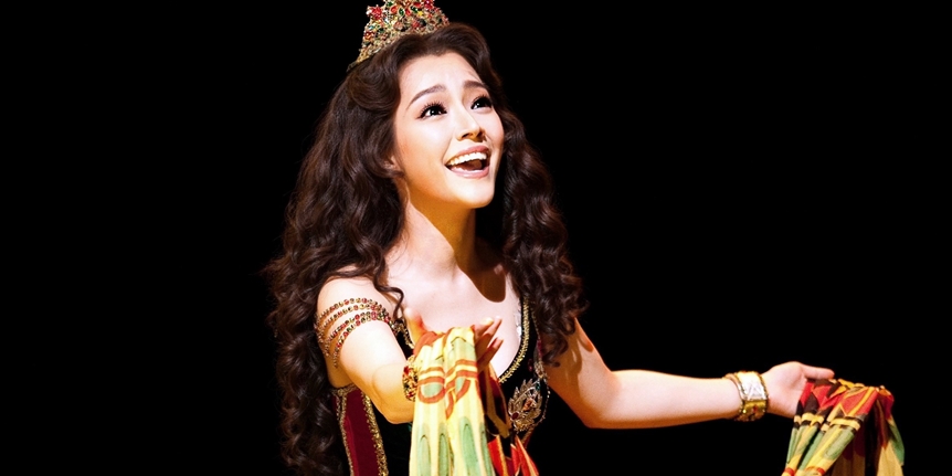 ‘<b>오페라의 유령</b>’ 40주년…윤영석·김소현 축하
