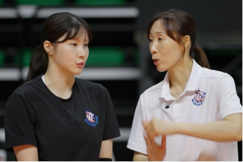 ‘신인감독 <b>김연경</b>2’ <b>한일전</b> 돌입
